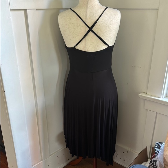 Olive + Oak Elegant Black Sleeveless Dress, size Large - Picture 3 of 7